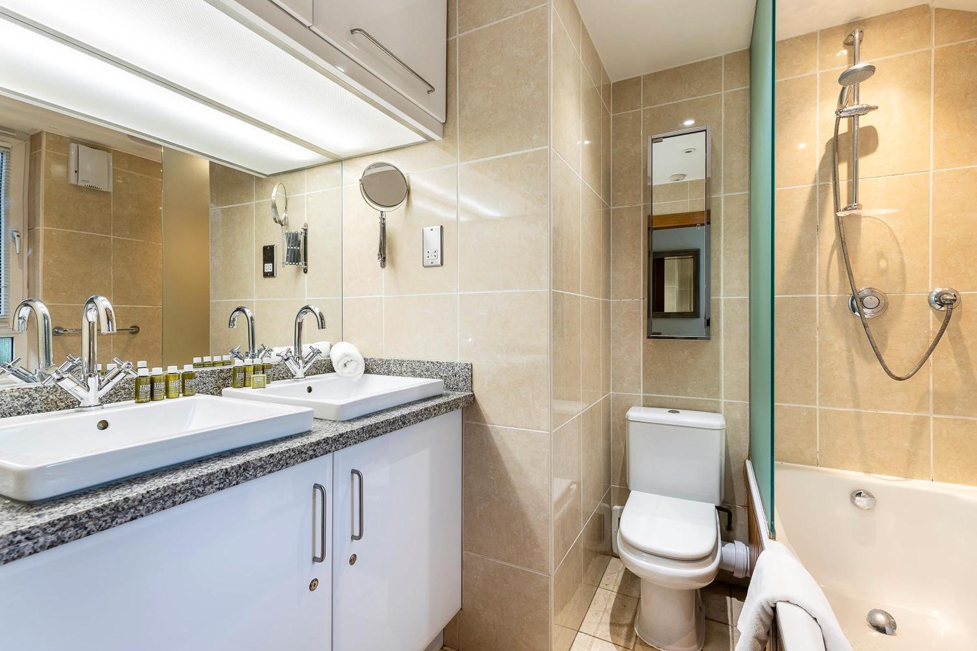 Tower Bridge 2Br Apartment For 6 With Terrace London Exterior photo